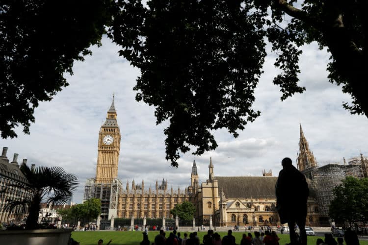 مميزات الدراسة في بريطانيا